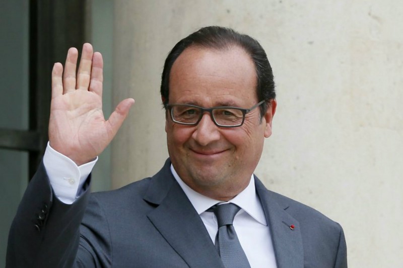 Za vrijeme predsjednika Hollandea, Pariz je svaki čas tražio od Njemačke da uvede eurobond.  Kad su nedavno iste signale oko eurobonda primijetili i kod Macrona, odmah su, slikovito govoreći, zarežali. Nijemci se oneraspolože svaki put kad primijete da ih se želi dovesti u situaciju da budu jamac dugovima koji naprave druge članice.